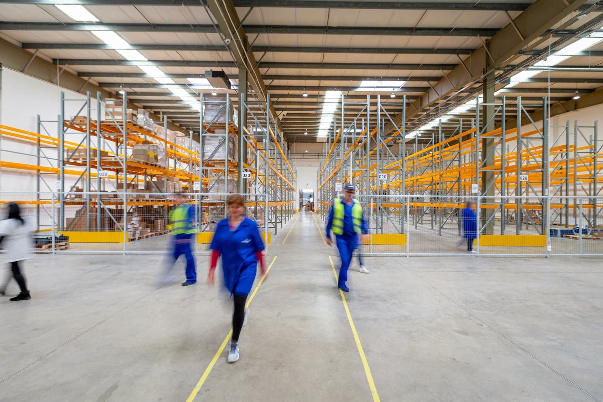 How Warehouse Automation Is Reducing Costs by 30%